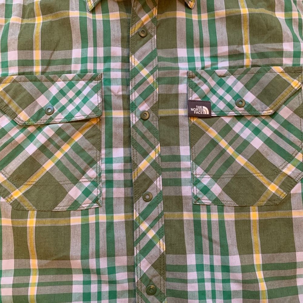Men's The North Face Green Button Up Shirt, S - Picture 3 of 6